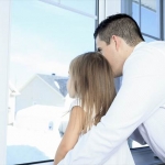 パパと一緒に! 子供の歯磨き