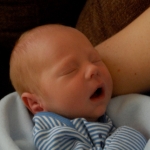 パパはもっと理解して! 子育て中のママの心理的ストレス